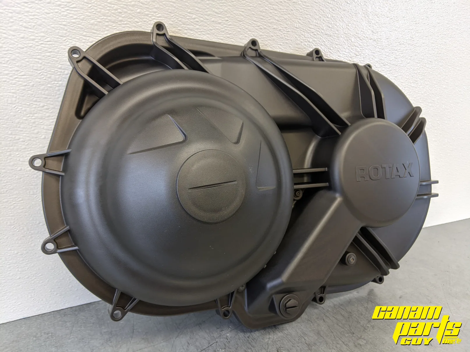 Outlander G3 850 1000R Outer Clutch Cover Belt Box CVT 420212714