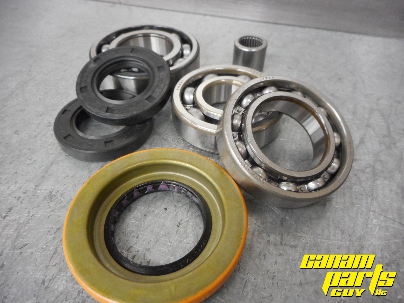 New G2 Standard Rear Differential Bearings and Seals Kit 1652
