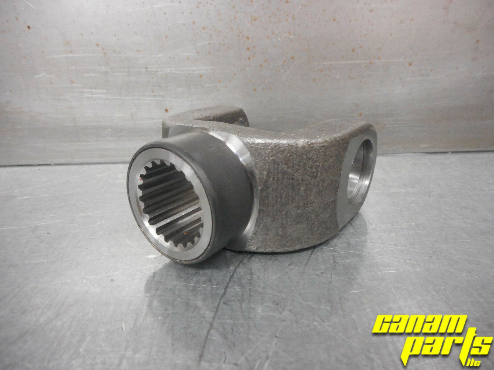 NEW OEM 20 Spline YOKE and Wear Ring For Rear Differential - Image 3
