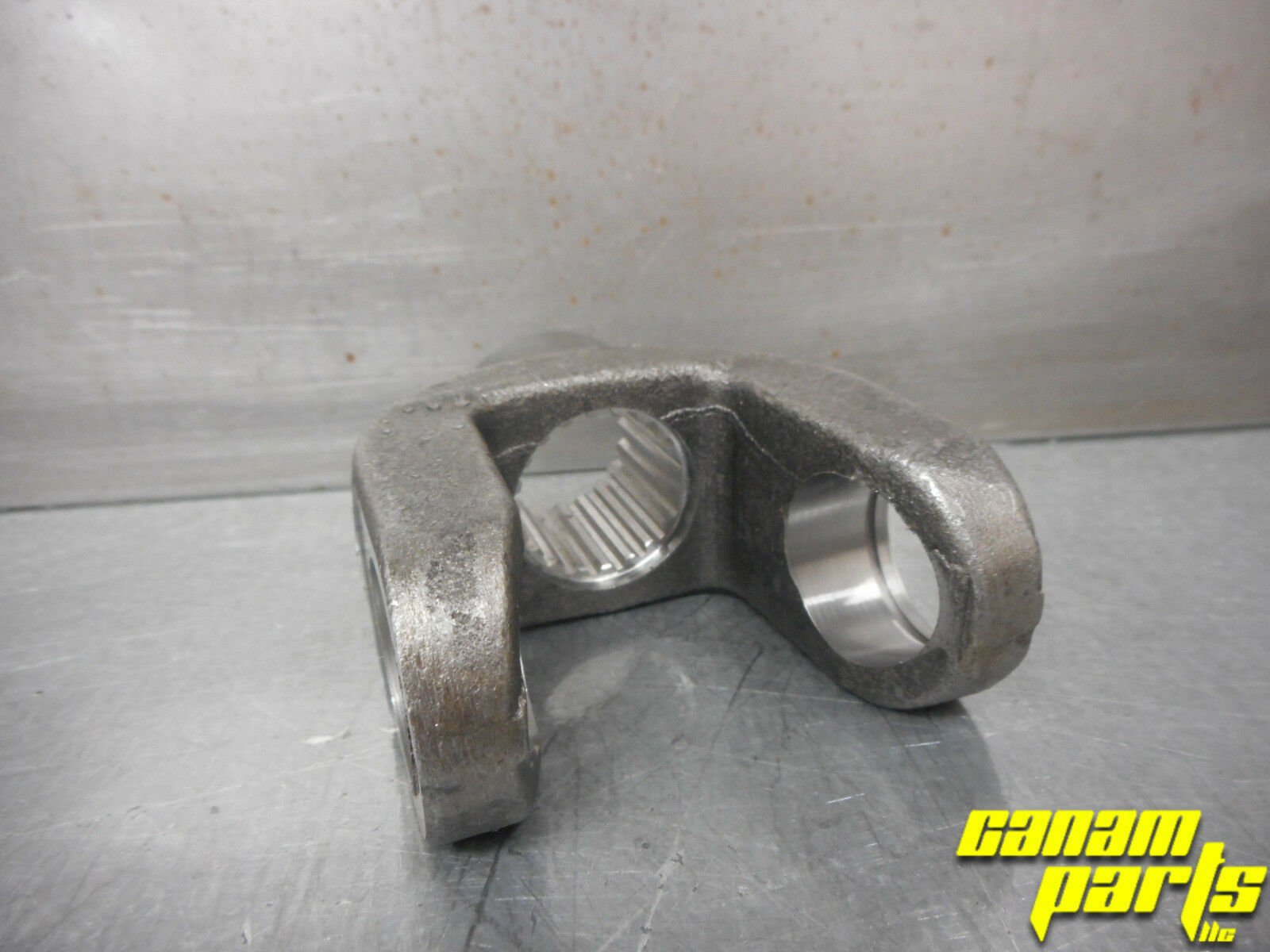 NEW OEM 20 Spline YOKE and Wear Ring For Rear Differential - Image 4