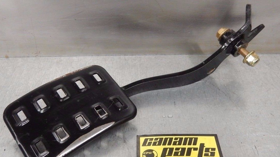OEM Can Am Commander Maverick Brake Pedal Lever 705600724 2011-2016 800 1000