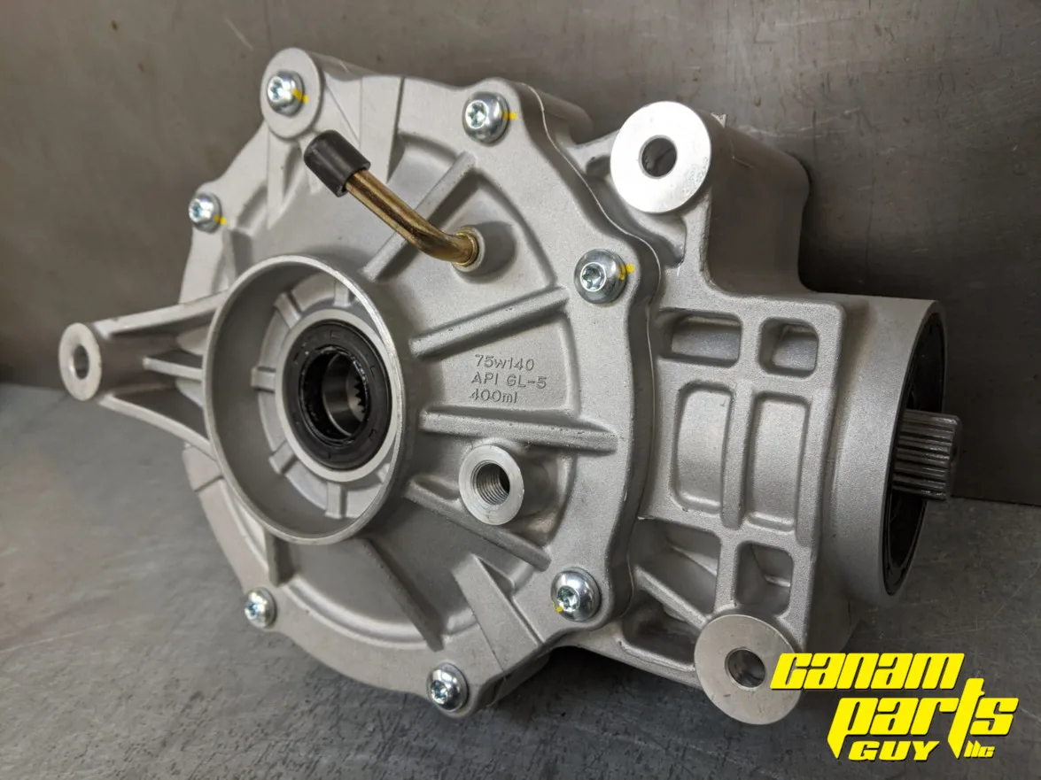 New OEM Maverick Rear Differential Kit with yoke - Image 4