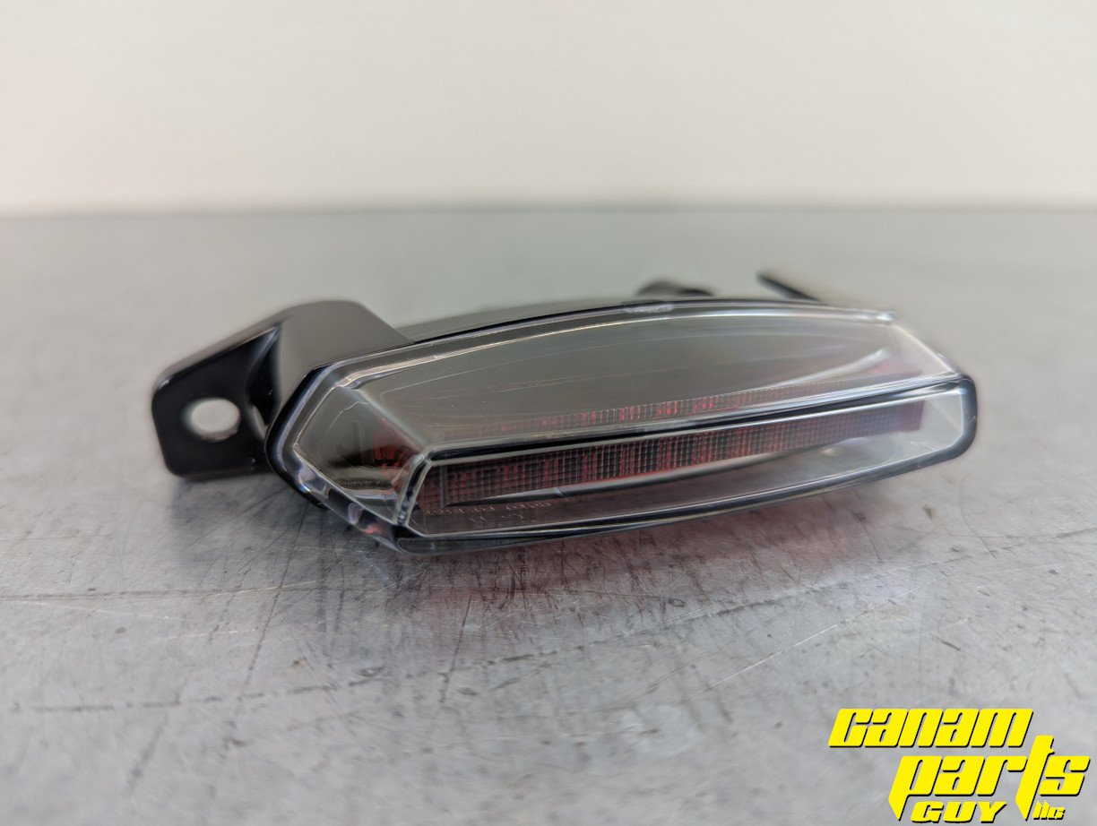 NEW OEM 710010031 Tail Light G3 Outlander