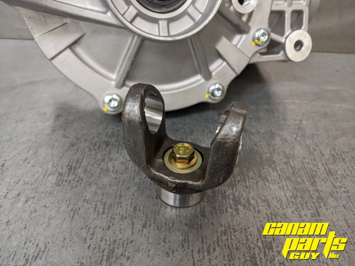 New OEM Maverick Rear Differential Kit with yoke - Image 6