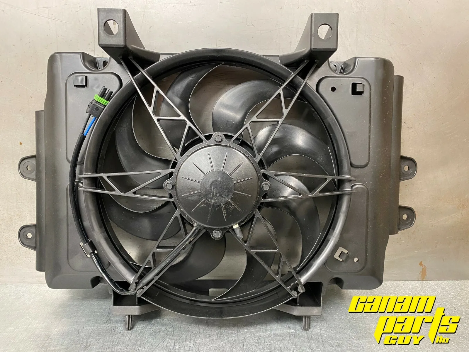 Defender Fan 709200534